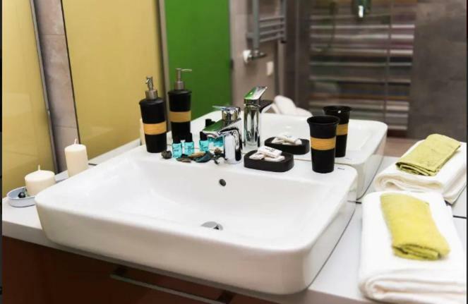 Urban Nest Apartments- Old Town Stradomska 9 크라쿠프 외부 사진