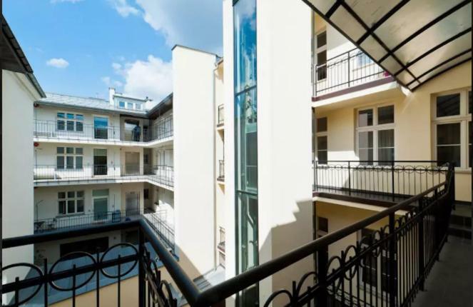 Urban Nest Apartments- Old Town Stradomska 9 크라쿠프 외부 사진